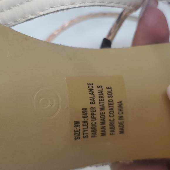 NY&Co Faux Animal Print Heelz - Picture 13 of 14